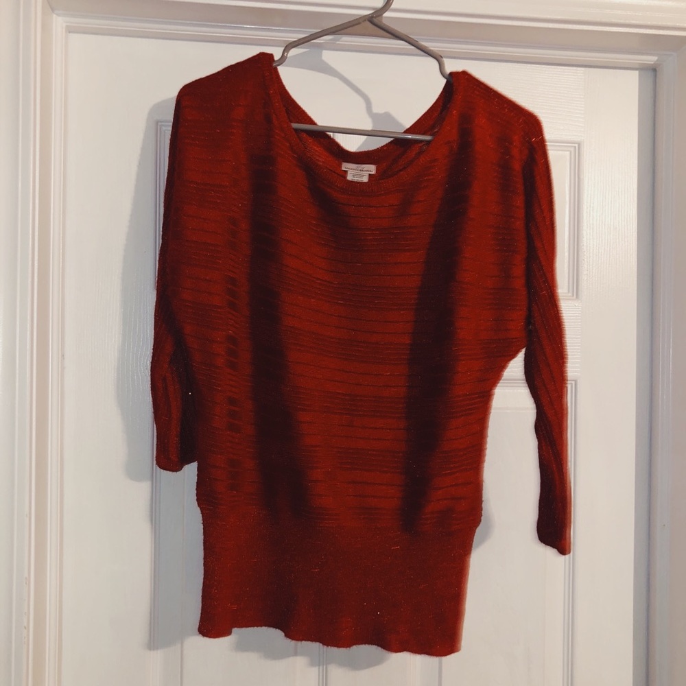 Quarter sleeve red blouse